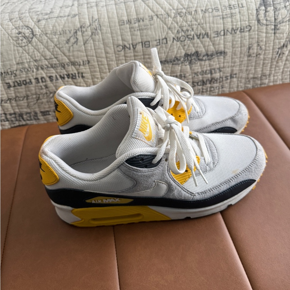 Nike White and Yellow Athletic Shoes with Air Max Cushioning